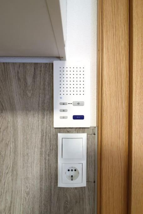Schickes Zimmer Mit Top-Ausstattung In Idealer Lage Feldkirch Eksteriør billede